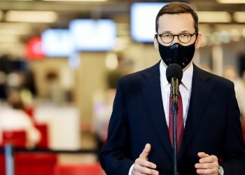 Morawiecki: „Do końca sierpnia chcemy zaszczepić wszystkich chętnych”