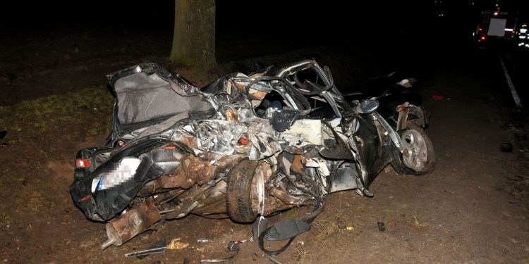 Wypadek na Lubelszczyźnie. Cudem przeżyli dachowanie!