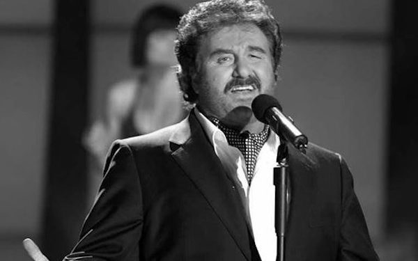 Krzysztof Krawczyk nie żyje. Menedżer: „Przeżyli z małżonką miłe święta. Nic nie zapowiadało pogorszenia”