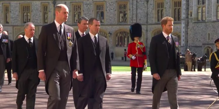 Harry i William pojednali się po pogrzebie księcia Filipa? Wystarczyło kilka zdań