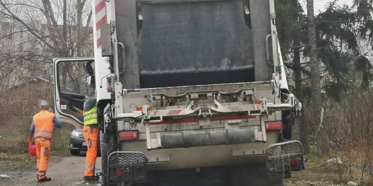 Kierowca śmieciarki w przerwie pracy zażywał amfetaminę