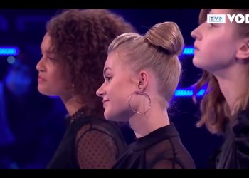 Niezwykły występ w „The Voice Kids”. Wokalistki zaśpiewały ponadczasowy hit [WIDEO]