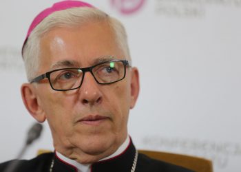 Nietypowe kazanie. Biskup podziękował Orlenowi za wykupienie prasy lokalnej