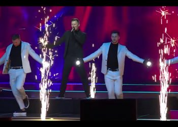 Tak będzie wyglądał występ Rafała Brzozowskiego na Eurowizji. Pokazano nagranie z próby [WIDEO]