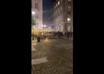 Dantejskie sceny w Gdańsku. Zaatakowali kibiców Manchesteru United [WIDEO]