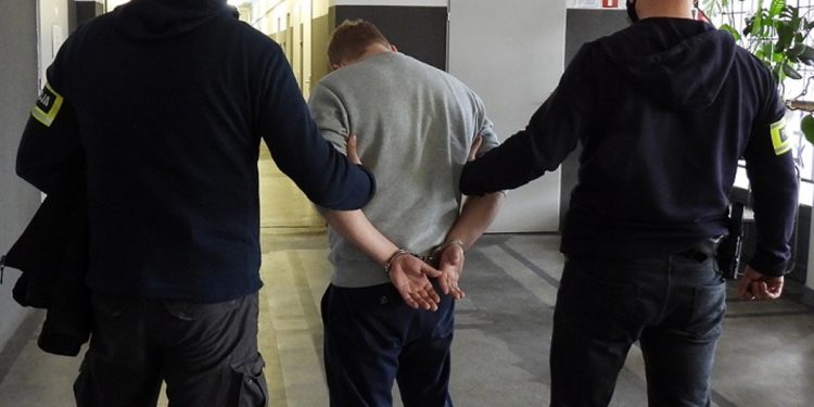 Kibice Widzewa usłyszeli zarzuty. Mieli pobić piłkarzy