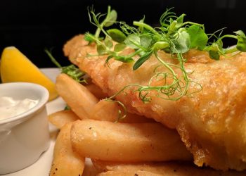 Ogromne wzrosty cen po odmrożeniu gospodarki? Kobieta pokazała rachunek z nadmorskiej restauracji