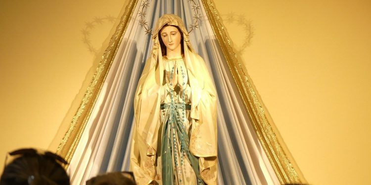 Zmienił się tekst Litanii loretańskiej. W tym roku „majówki” w odnowionej wersji