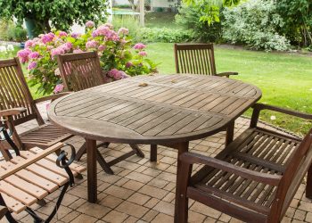 Jak wybrać krzesła ogrodowe?