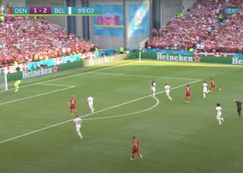 Skandaliczne zachowanie kibiców na Euro. Rzucali w piłkarzy… kubkami z piwem [WIDEO]