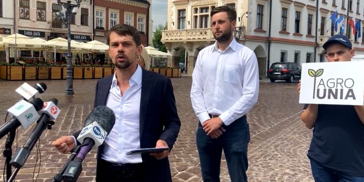 Kołodziejczak atakuje Kaczyńskiego: „Wyciera sobie mordę frazesami na temat rolnictwa”