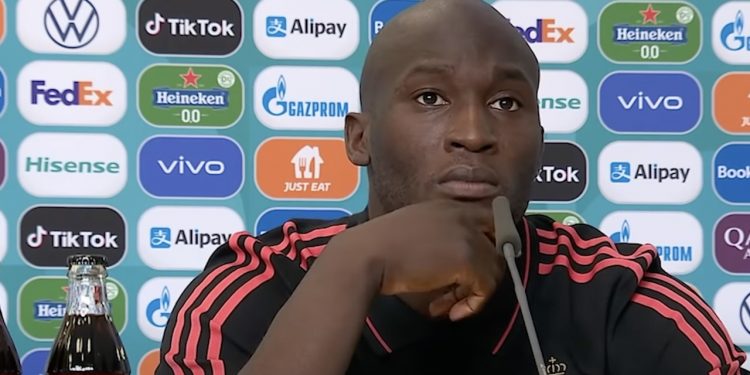 W 10. minucie meczu Belgowie przestaną grać. Niezwykła akcja na Euro