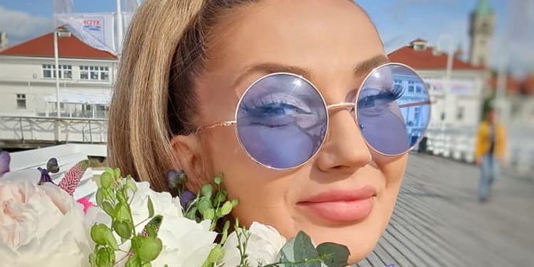 Cleo padła ofiarą oszustów. „Uważajcie, nie kupujcie tego!”
