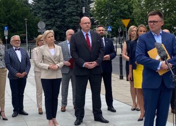 Poseł KO przechodzi do partii Szymona Hołowni. „Jeden z najbardziej pracowitych”
