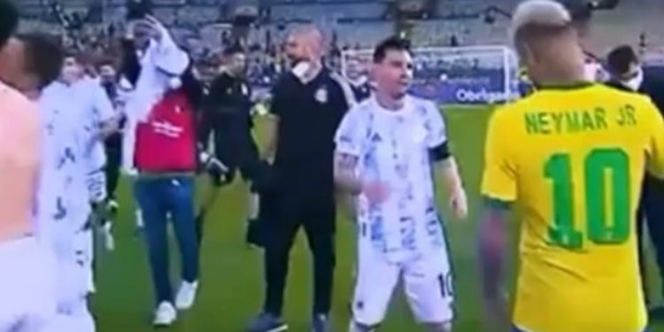 Neymar ujawnił, co powiedział Messiemu po meczu. „Ty skur******”