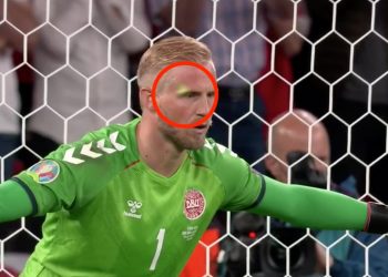 Skandal przy rzucie karnym dla Anglii. Kibic świecił w duńskiego bramkarza laserem [WIDEO]