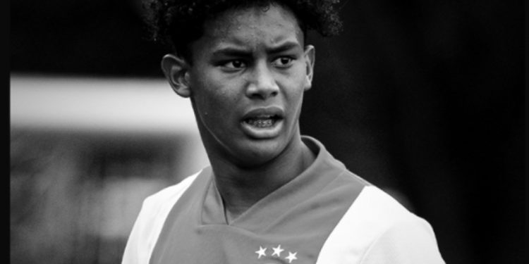 Piłkarz Ajaksu Amsterdam zginął w wypadku. Miał dopiero 16 lat