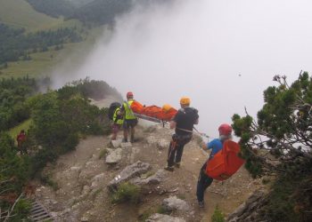 Piorun poraził turystów w górach. Interweniowali ratownicy