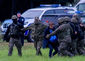 Wiceszef MSZ o zachowaniu posła na granicy: „Nie chciałbym wyciągać go z białoruskiego więzienia”