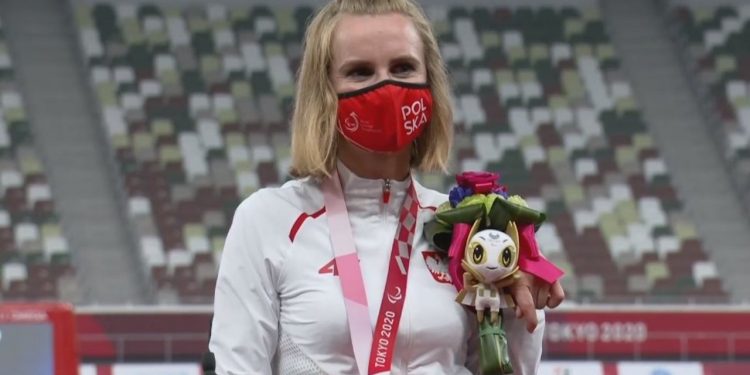 Róża Kozakowska mistrzynią paraolimpijską. Złoto i rekord świata w Tokio