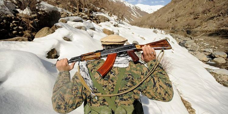 Afganistan. Syn legendarnego wodza mudżahedinów wypowiada wojnę talibom