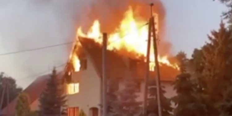 Pożar na plebanii. 60-letni ksiądz nie żyje