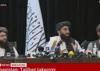 Talibowie zorganizowali konferencję prasową. „Wypędziliśmy obcokrajowców”