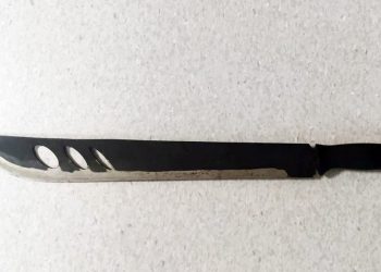 Wysiadł z maczetą, bo inne auto zbyt wolno zmieniało pas