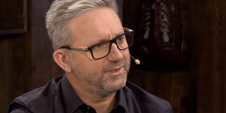 Brzęczek pierwszy raz opowiedział o swoim zwolnieniu. „Poczułem, że skradziono mi marzenie” [WIDEO]