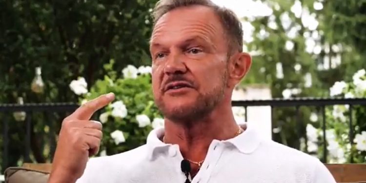 Cezary Pazura chwali… Korwin-Mikkego. Jest reakcja polityka [WIDEO]