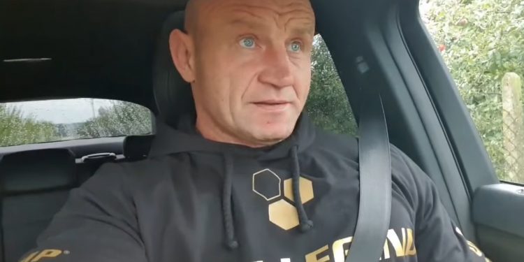 Pudzianowski skomentował porażkę siatkarzy. Wymowne słowa