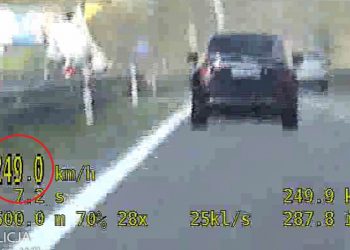 Zdziwił się, że dogonił go radiowóz. Pędził z ogromną prędkością