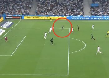 Fenomenalny gol Polaka we Francji. Komentatorzy odlecieli [WIDEO]