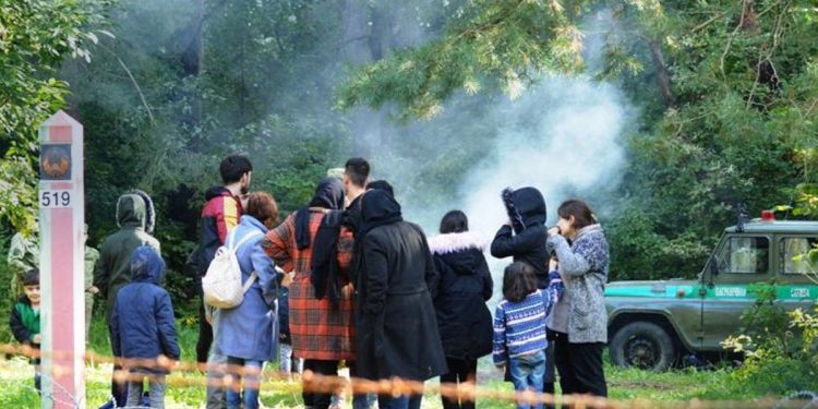 Morawiecki: „Słyszane były wybuchy po stronie białoruskiej, blisko granicy z Polską”