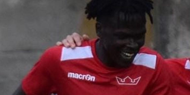 Piłkarz ciężko pobity w Poznaniu! Obrażenia zagrażają życiu