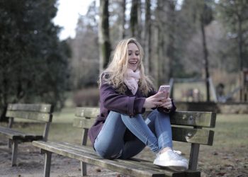 Wideoczaty online: co należy o nich wiedzieć i jak poprawnie z nich korzystać