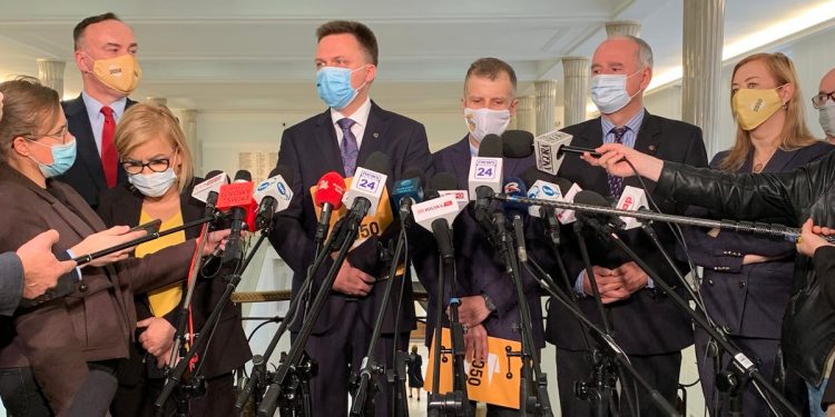 Hołownia zyskał nowego posła. „Witaj w rodzinie”