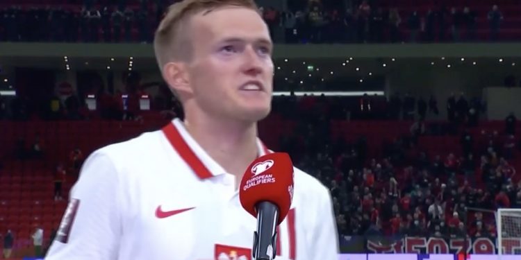 Wywiad ze zdobywcą gola dla Polaków przerwany po jednym pytaniu. Zrobiło się niebezpiecznie [WIDEO]