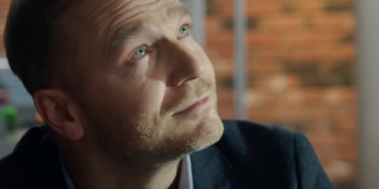 Aktor rezygnuje z głównej roli w serialu TVP. Przechodzi do konkurencji