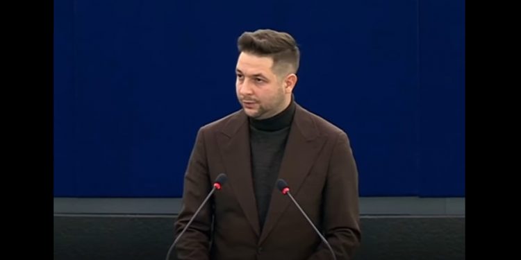 Jaki: „Chcecie przywrócić te marionetki, które zgadzają się na wszystko”