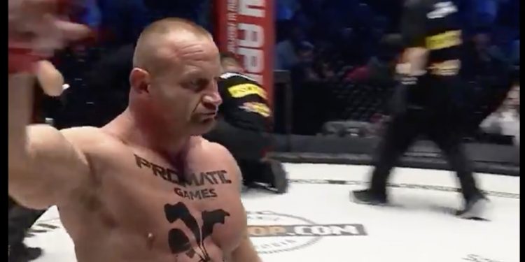 „Pudzian” zdemolował rywala w zaledwie 18 sekund. Potężny nokaut [WIDEO]