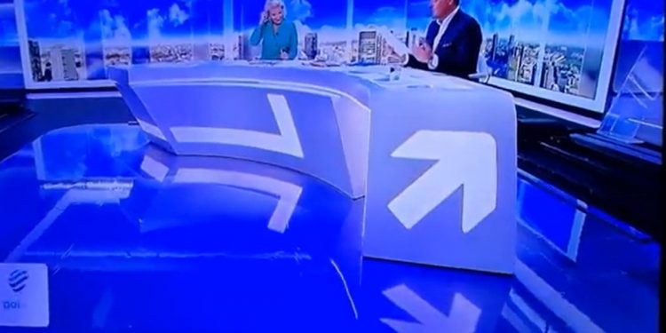 Cholewiński zaliczył wpadkę. To poszło na wizji na żywo! [WIDEO]