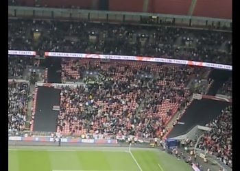 Nie tylko Albańczycy. Na Wembley węgierscy kibice wdali się w bójkę z policją i ochroną [WIDEO]