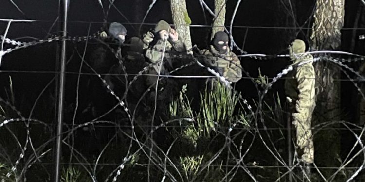 Kolejny nocny atak na granicę. MON publikuje zdjęcia żołnierzy białoruskiego Specnazu! [WIDEO]