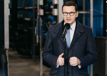 Morawiecki: „Polska zakontraktowała lek na Covid-19”