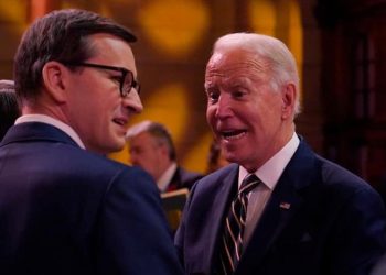Morawiecki spotkał się z Bidenem. Premier ujawnił, o czym rozmawiali