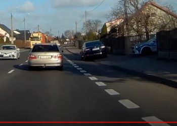 Tusk stracił prawo jazdy. Jest nagranie z jego zatrzymania! [WIDEO]