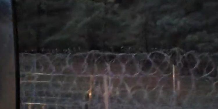 Białoruscy żołnierze zmierzają w stronę polskiej granicy! Jest nagranie [WIDEO]