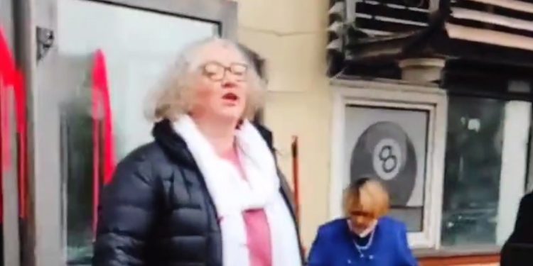 lempart sprzątaczką