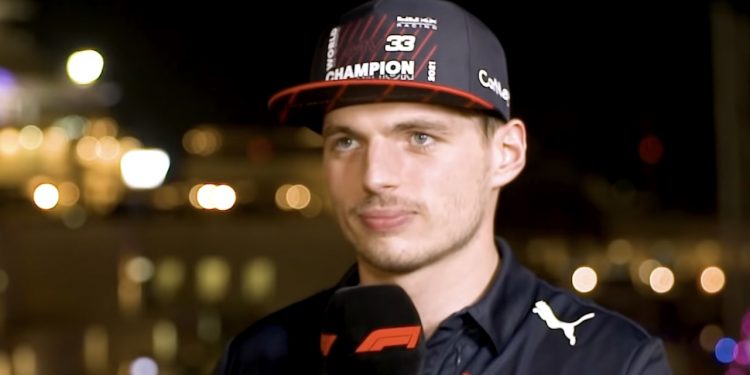 Verstappen otrzymał SMS od szefa Mercedesa. Ujawnił jego treść